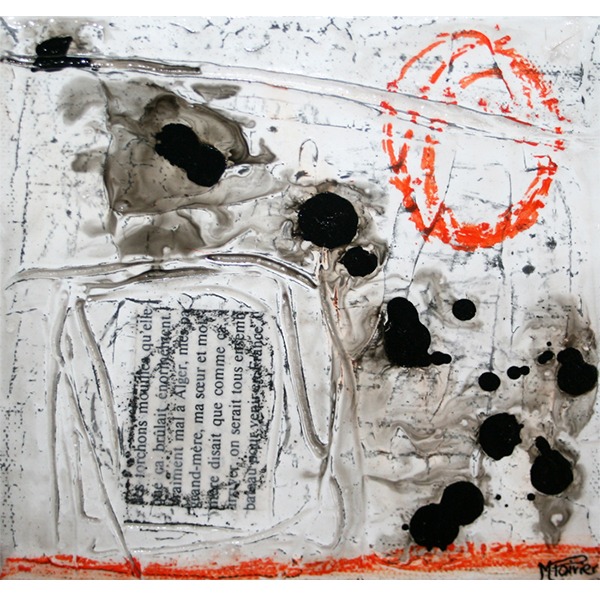 Oeuvre abstraite carrée signée MPOIRIER qui raconte une histoire avec ses fragments de vie : blanc, gris, orange, noir.