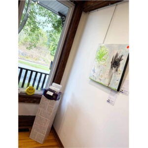 Oeuvre Free like a bird II qui représente la liberté avec la nature et oiseau (vert, bleu, mauve, noir, doré) signée mpoirier